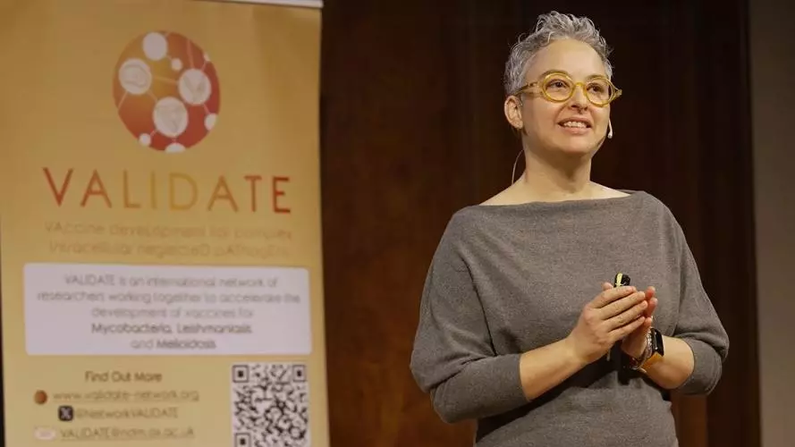 Adelaida at Chasing Parasites talk