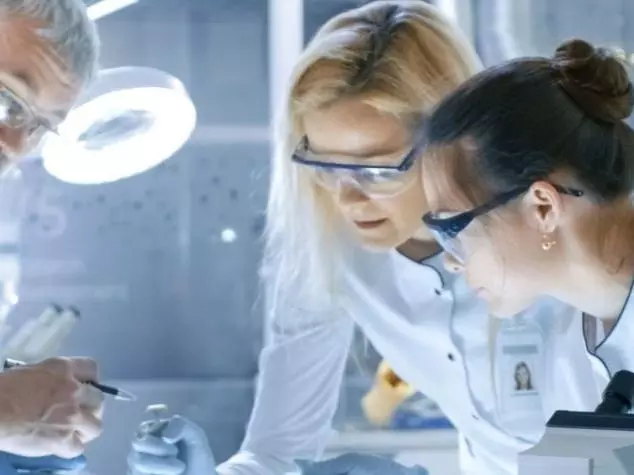 Lab Workers Banner 
