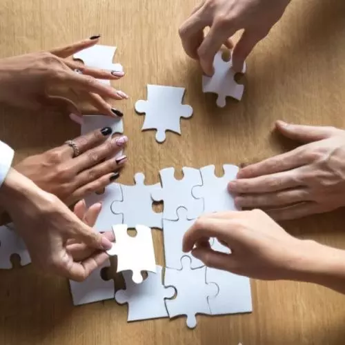 collaoration puzzle